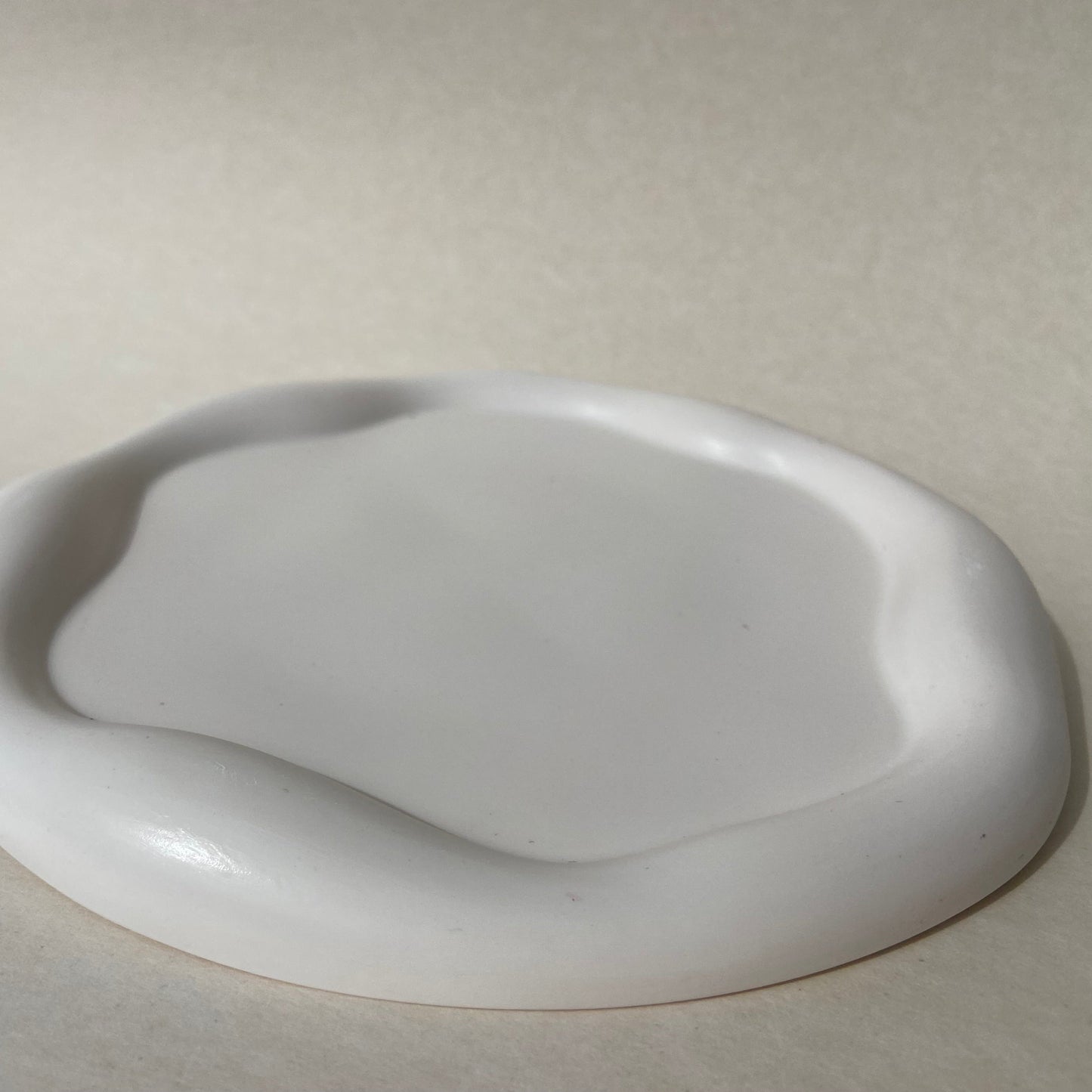 Cloud Tray Round - Classic White