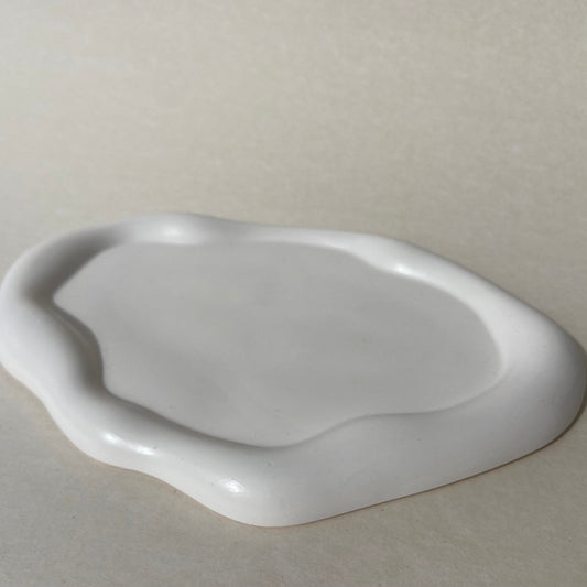 Cloud Tray Oval - Classic White