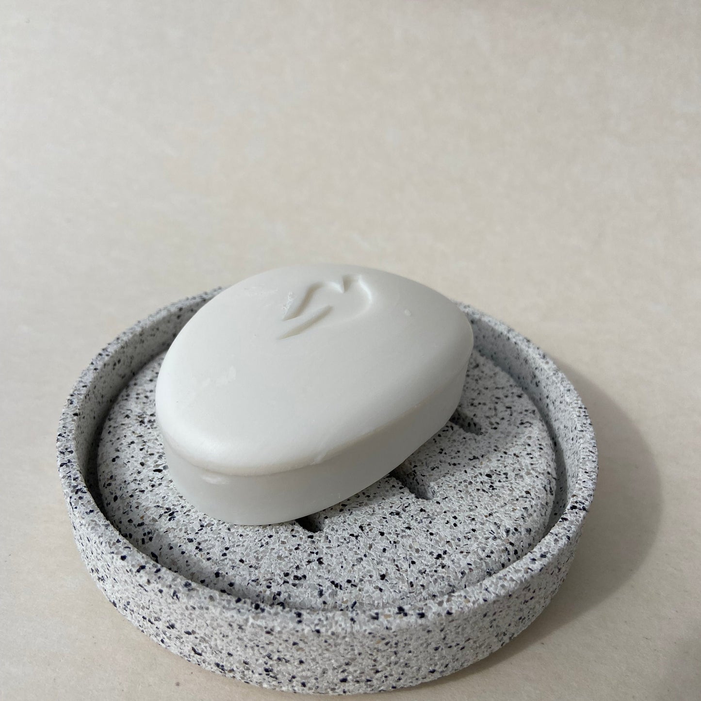 Round Soap Dish - Speckled Stone